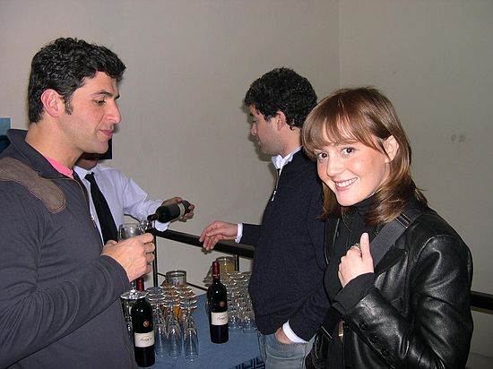 si beve senza sosta...