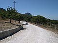 prova di percorso su strada bianca in piedi......