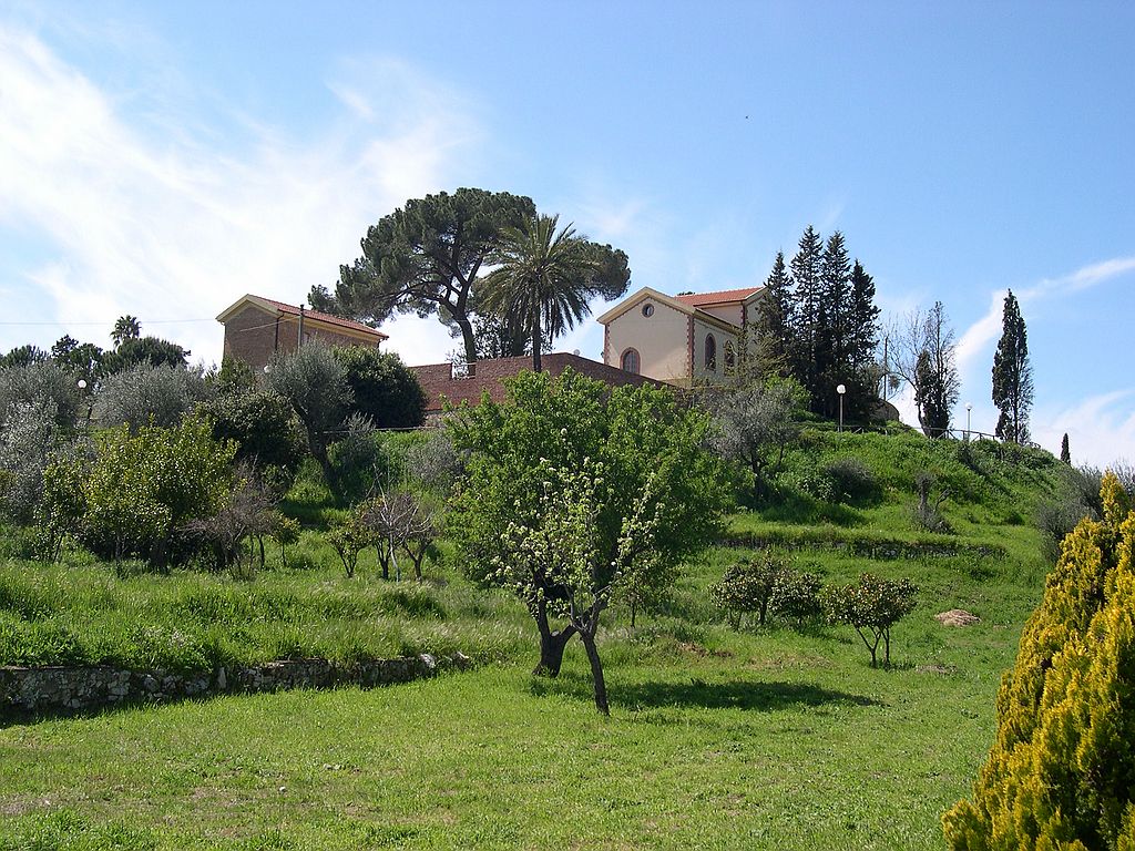 una vista da lontano del museo